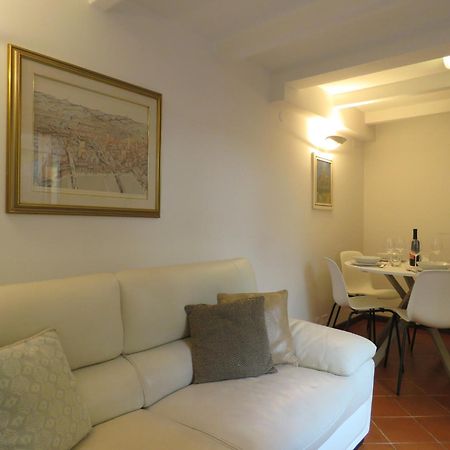 Cesare Battisti Apartment Bologna Exterior foto